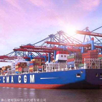 Versand auf dem Seeweg von China nach Russland